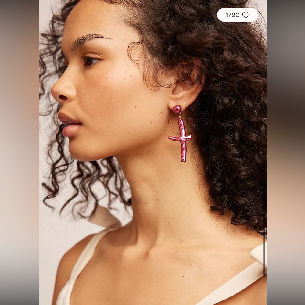 Free People x Ariana Ost Cross Dangles